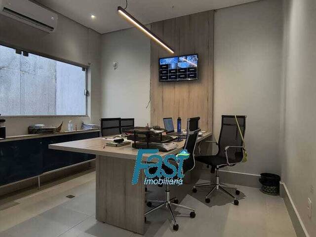 Sala para Locação em Cuiabá - 4