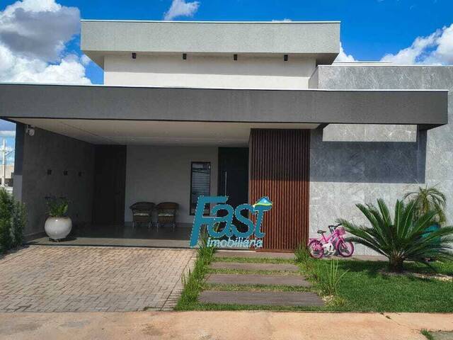 Casa para Venda em Cuiabá - 3