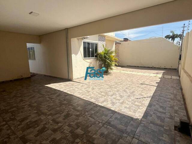 #134 - Casa para Venda em Cuiabá - MT - 2