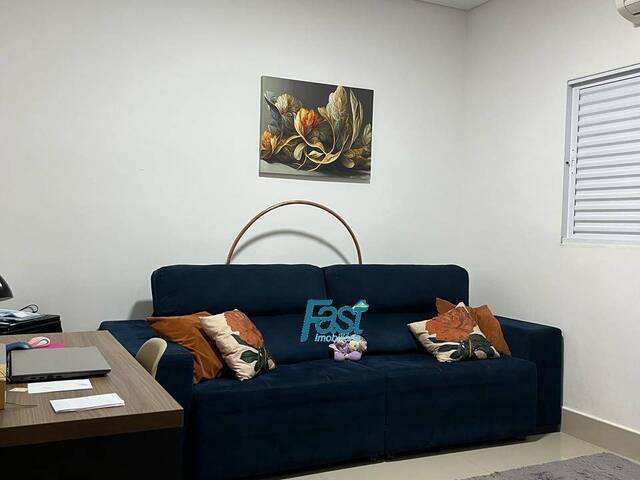 Casa para Venda em Cuiabá - 5