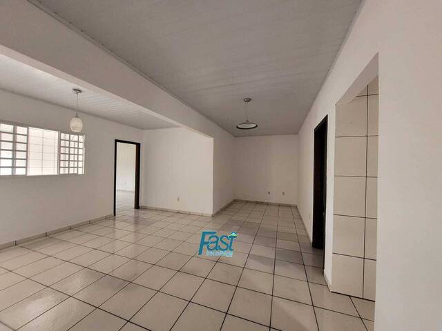 #143 - Casa para Venda em Cuiabá - MT