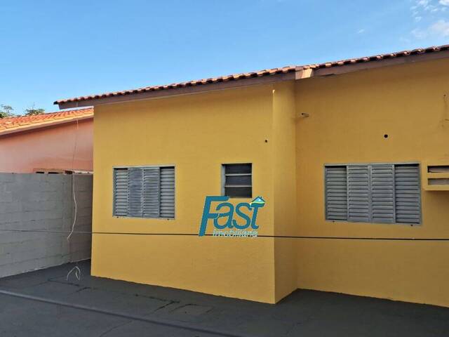 #154 - Casa para Venda em Cuiabá - MT - 2