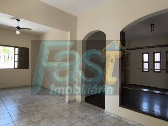 #165 - Casa para Venda em Cuiabá - MT - 2