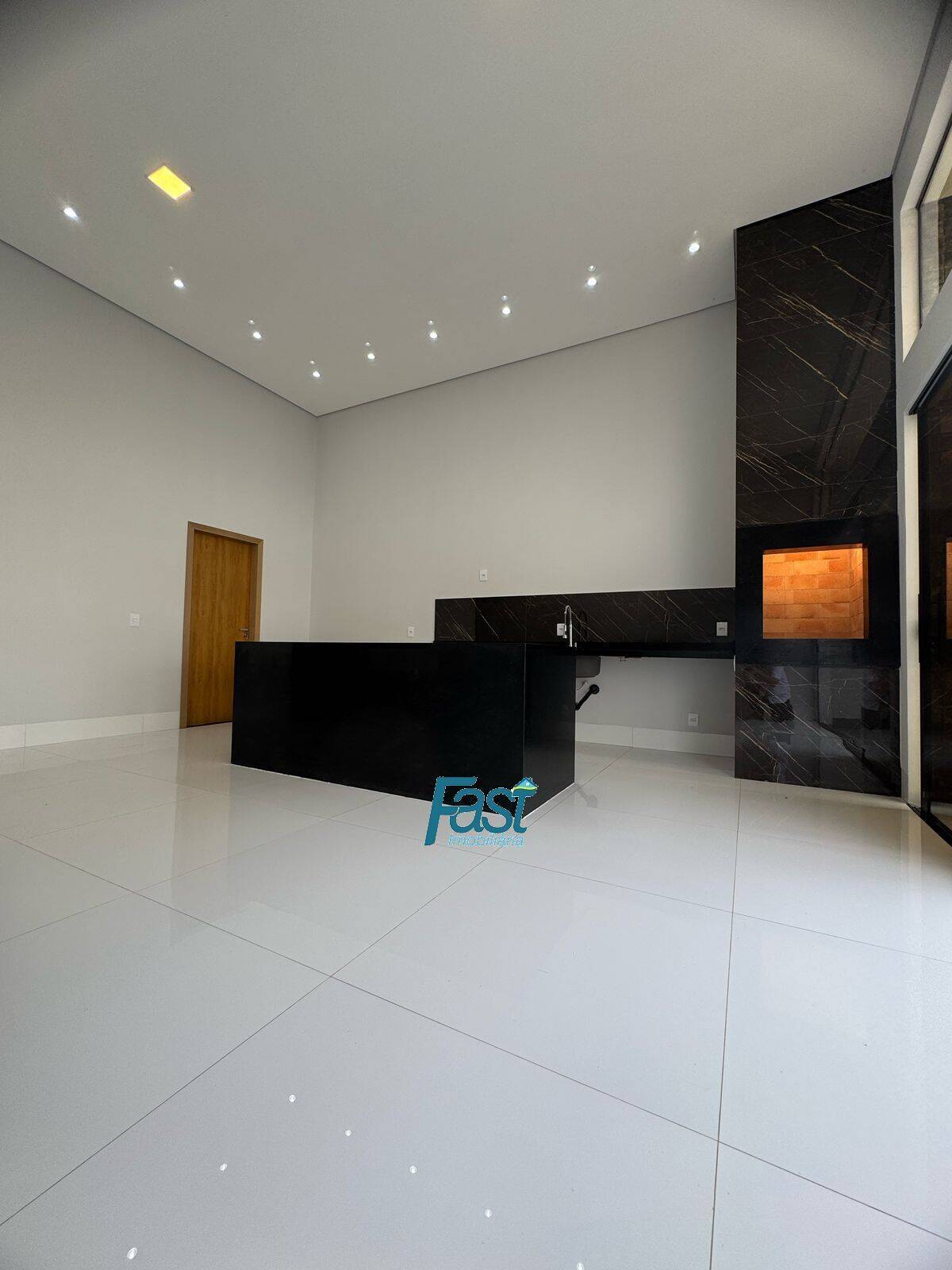 Casa, 3 quartos, 135 m² - Foto 2