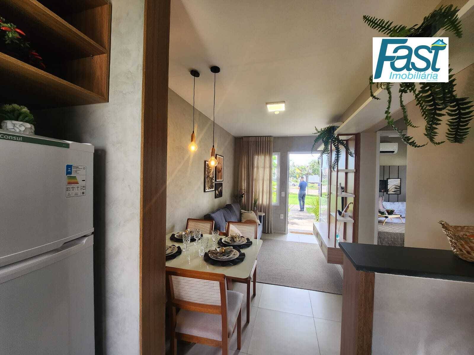 Casa à venda com 2 quartos, 47m² - Foto 7