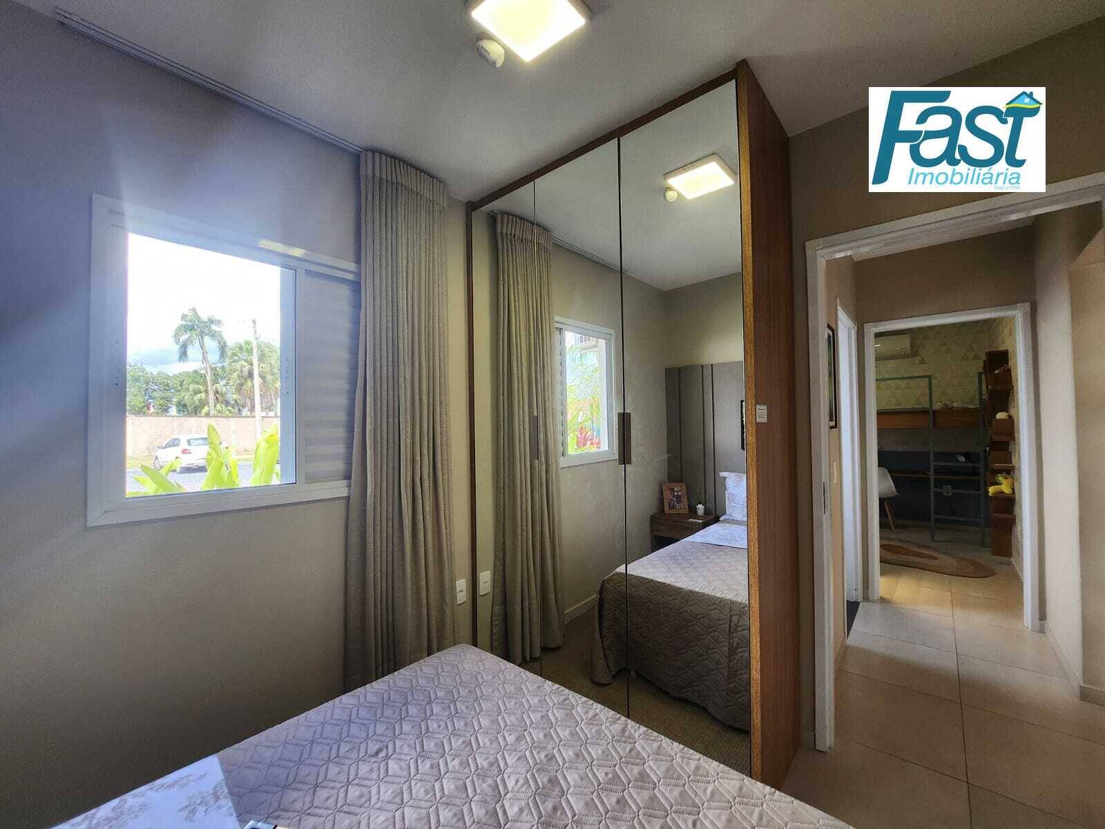 Casa à venda com 2 quartos, 47m² - Foto 14