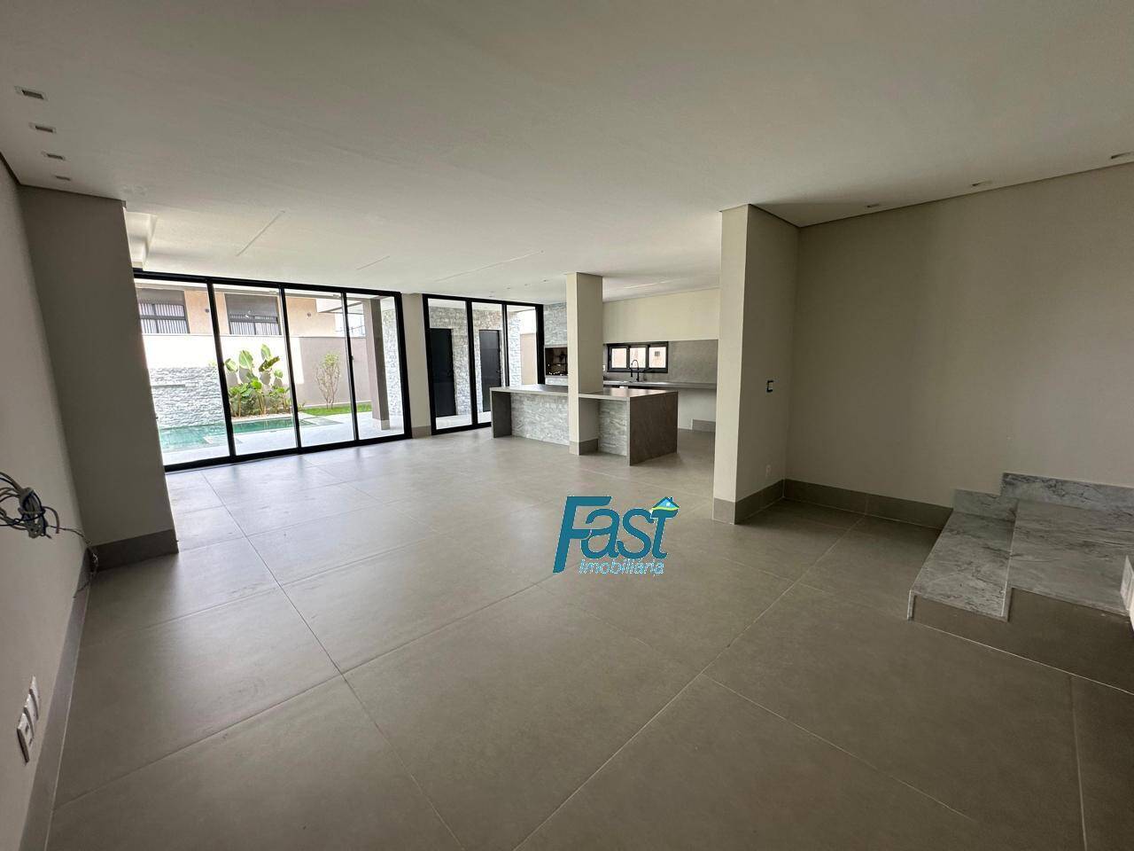 Sobrado à venda com 4 quartos, 349m² - Foto 17