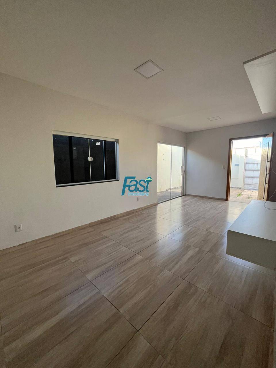 Casa à venda com 3 quartos, 209m² - Foto 7