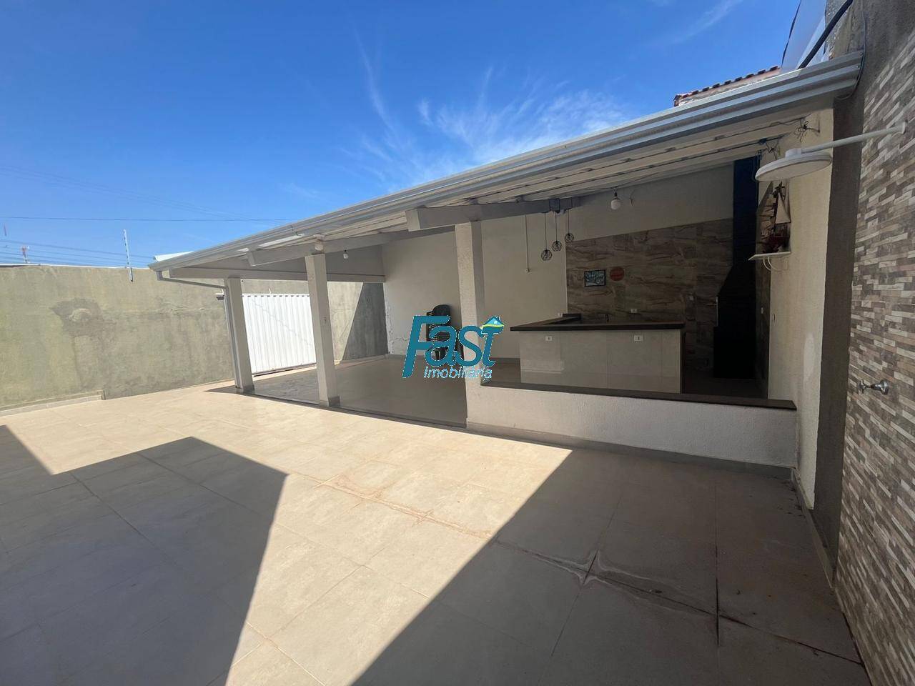 Casa à venda com 3 quartos, 209m² - Foto 5