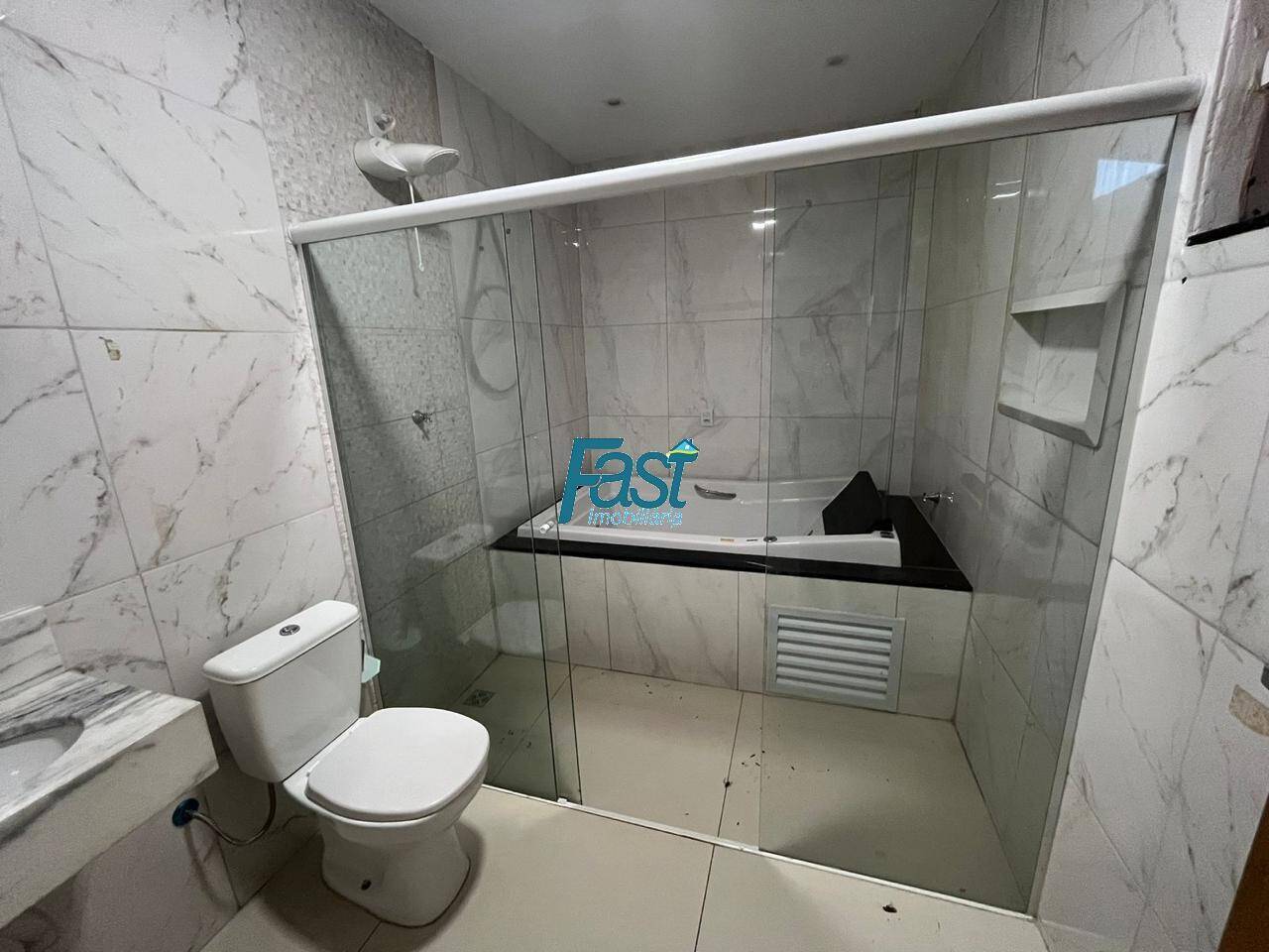 Casa à venda com 3 quartos, 209m² - Foto 14