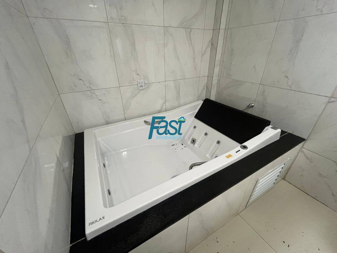 Casa à venda com 3 quartos, 209m² - Foto 17