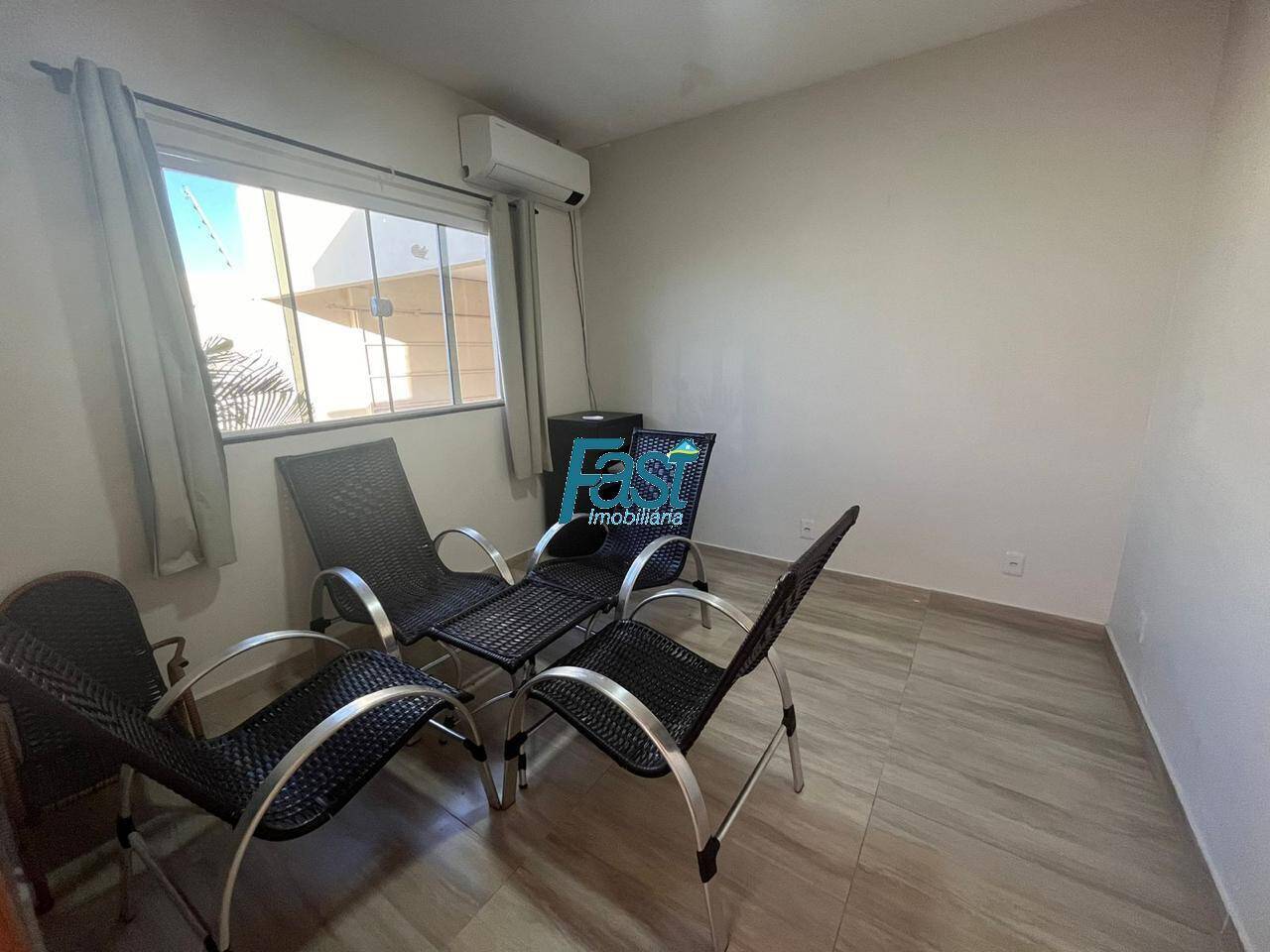 Casa à venda com 3 quartos, 209m² - Foto 19