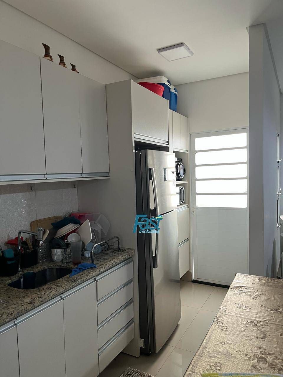 Casa à venda com 3 quartos, 140m² - Foto 14