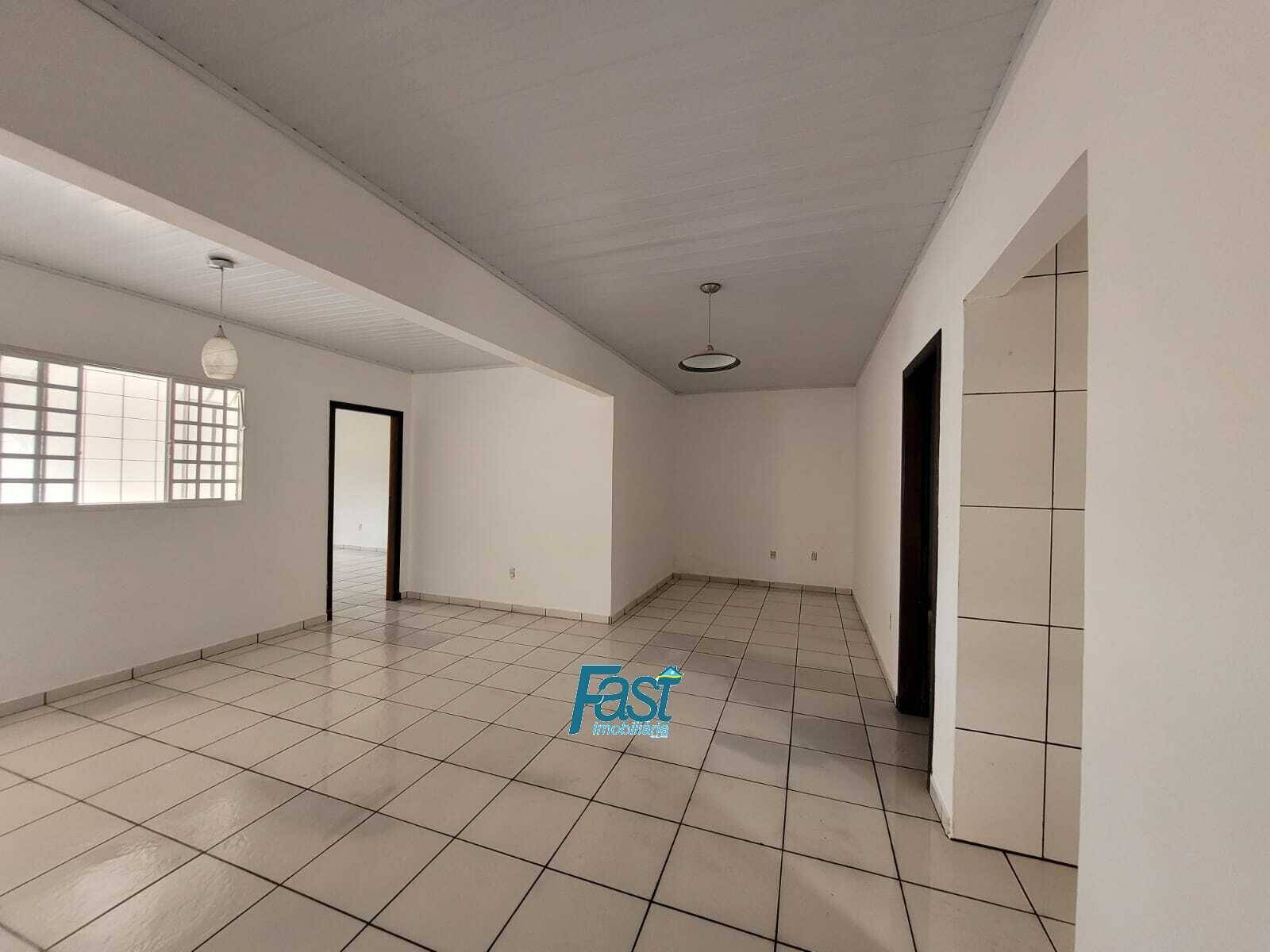 Casa, 3 quartos, 90 m² - Foto 2