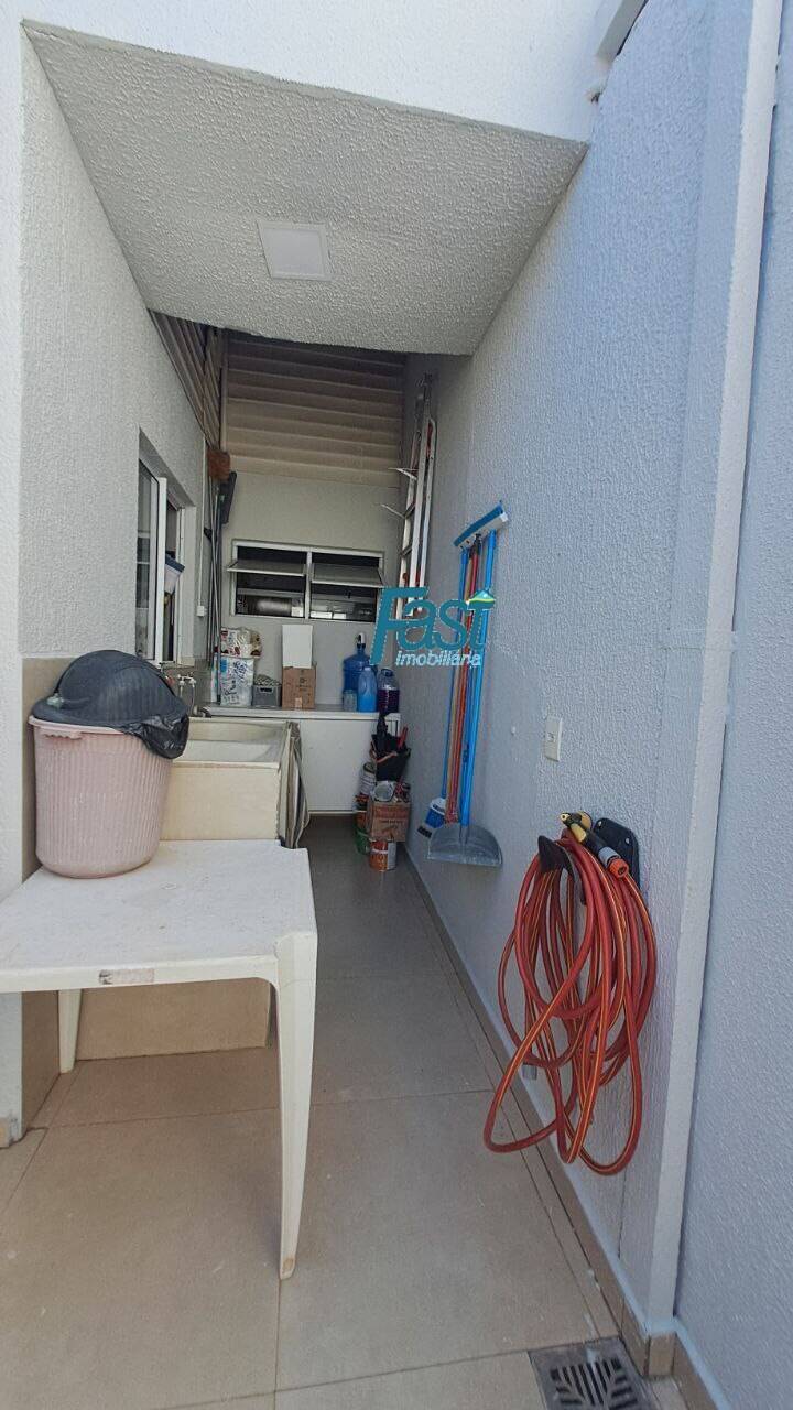 Casa de Condomínio à venda com 2 quartos, 83m² - Foto 8