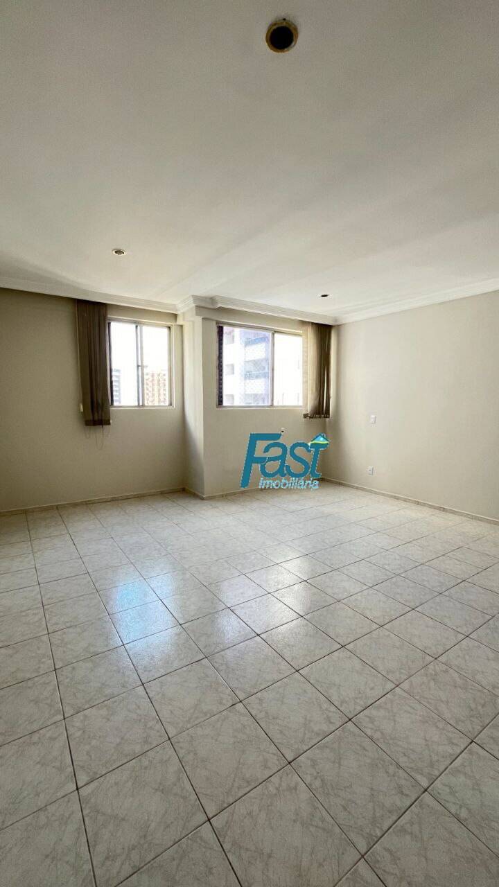 Apartamento à venda com 3 quartos, 100m² - Foto 3