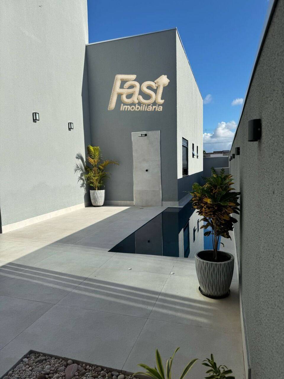 Casa à venda com 3 quartos, 300m² - Foto 13