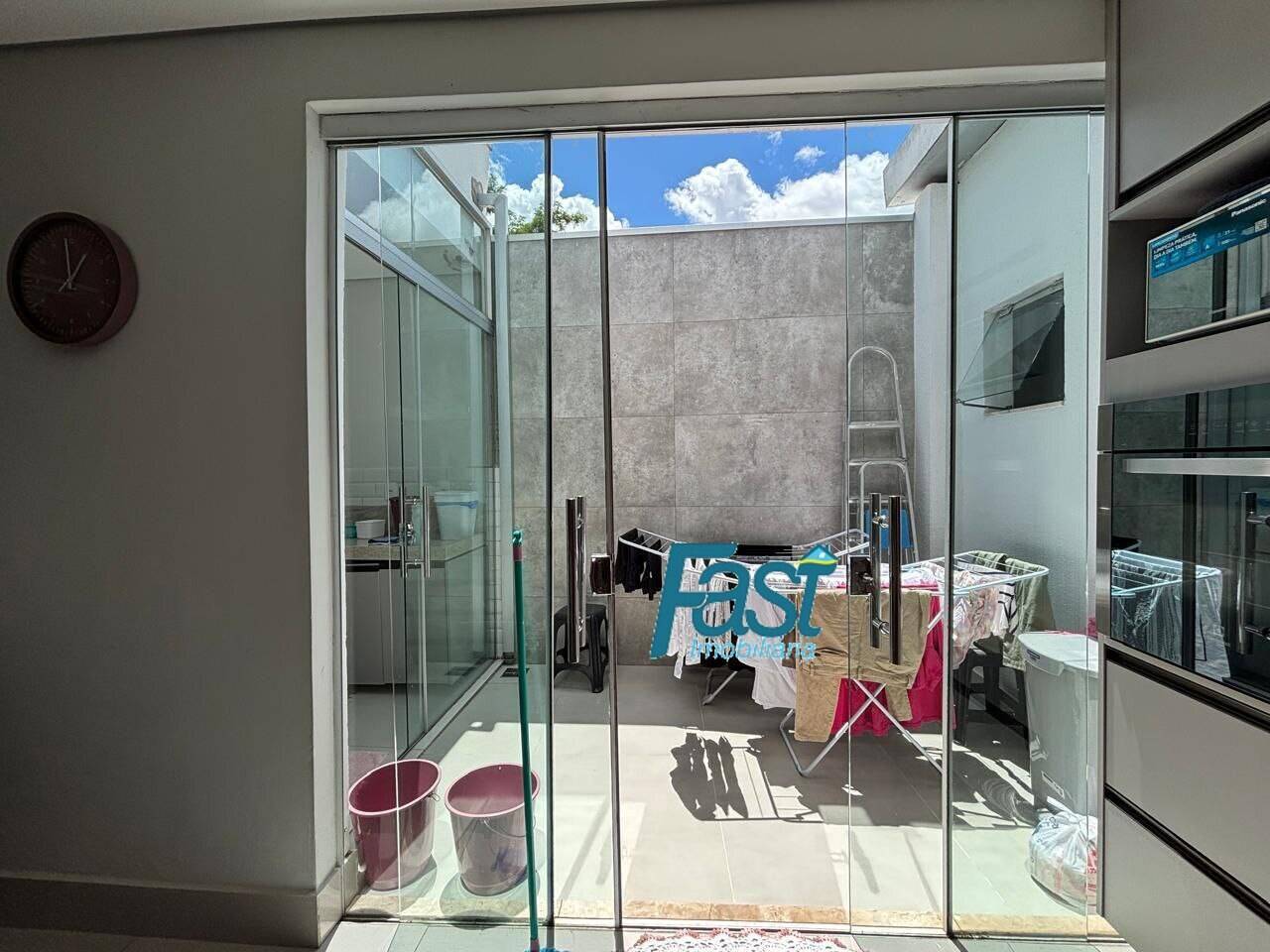 Casa de Condomínio à venda com 3 quartos, 99m² - Foto 19