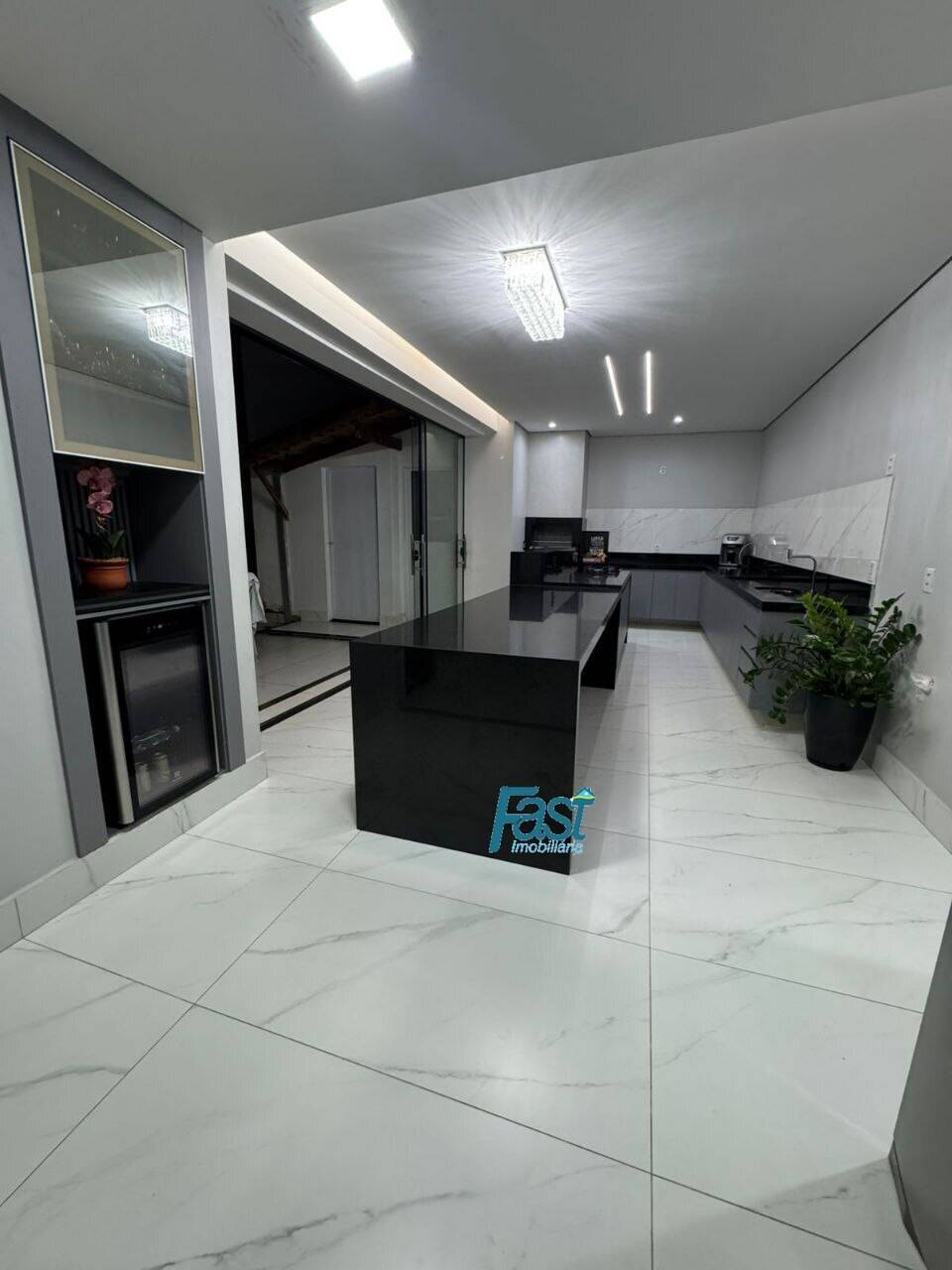 Casa de Condomínio à venda com 3 quartos, 150m² - Foto 4