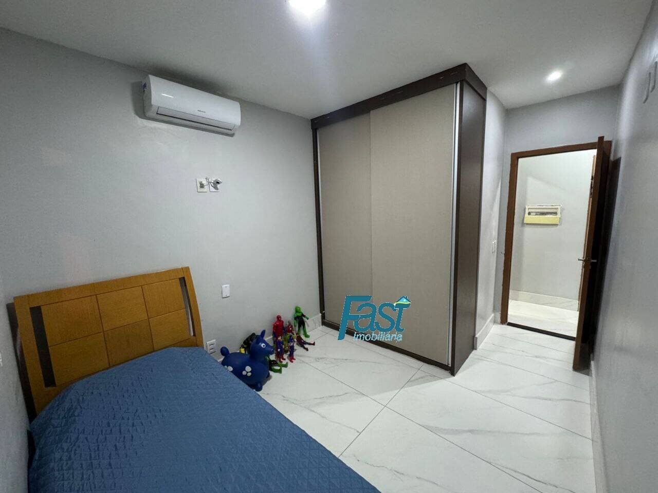Casa de Condomínio à venda com 3 quartos, 150m² - Foto 10